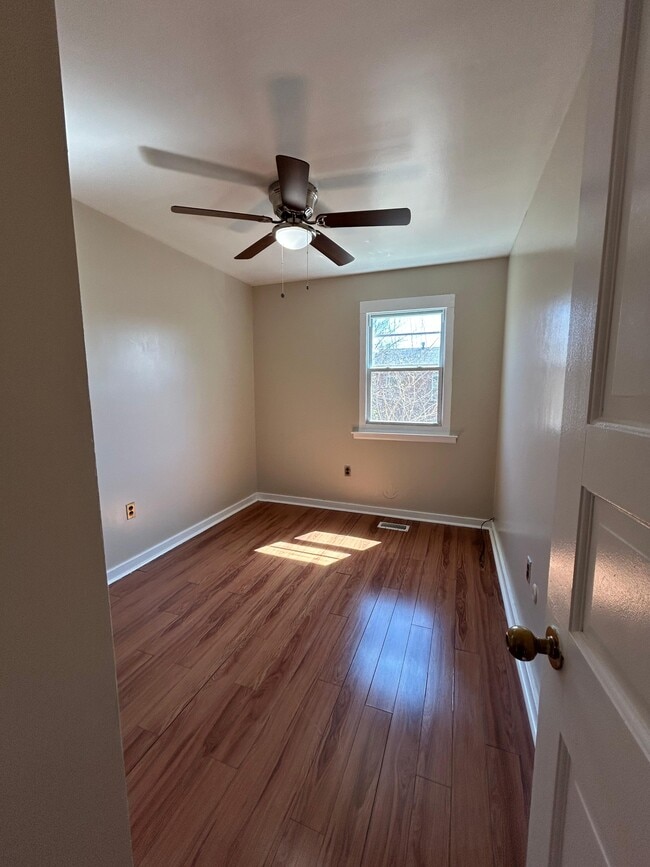 Building Photo - 8044 Mars Pl