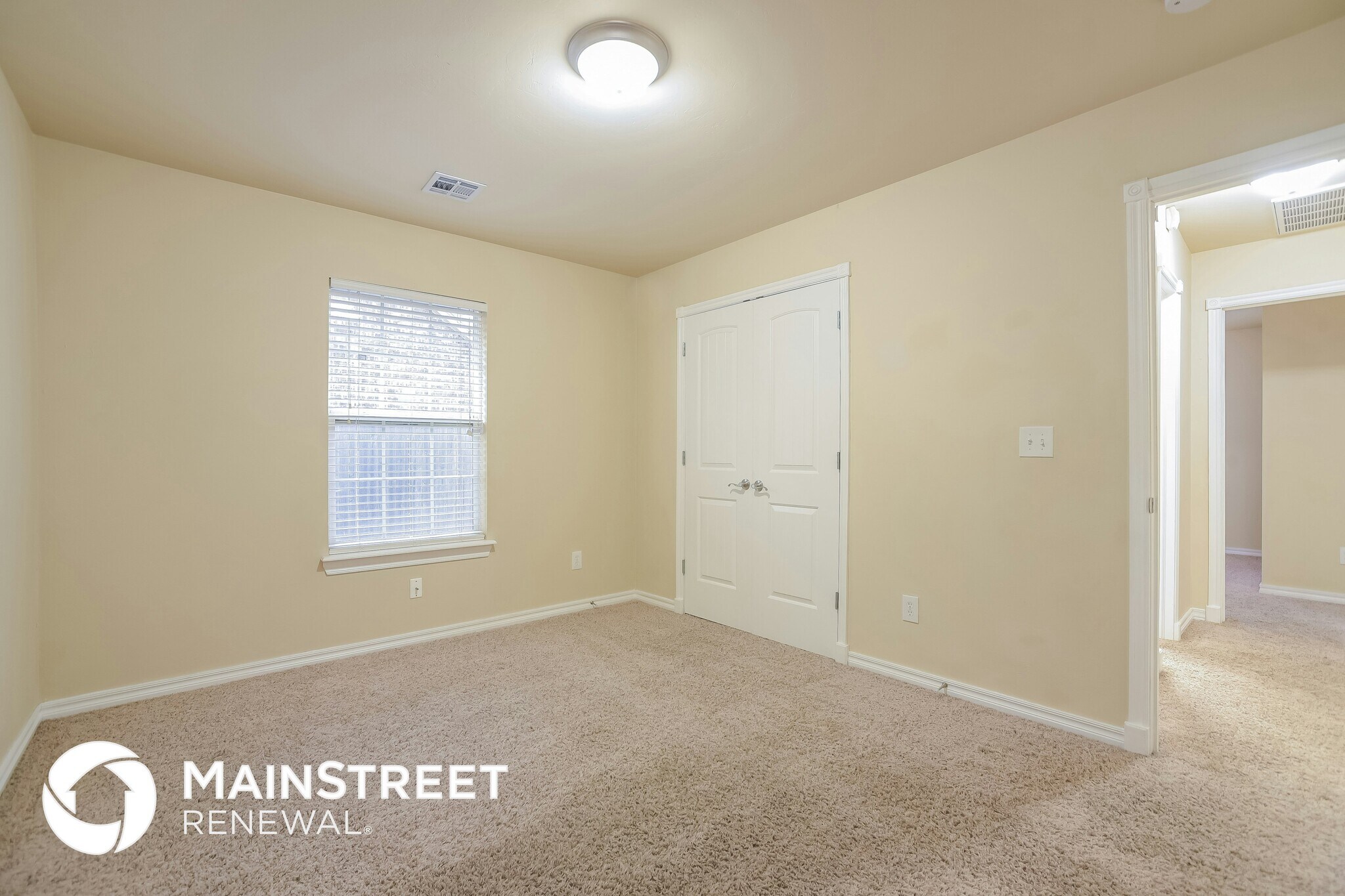 Building Photo - 11120 SW 42nd St