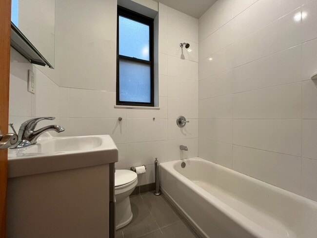 Floorplan - 3135 Broadway