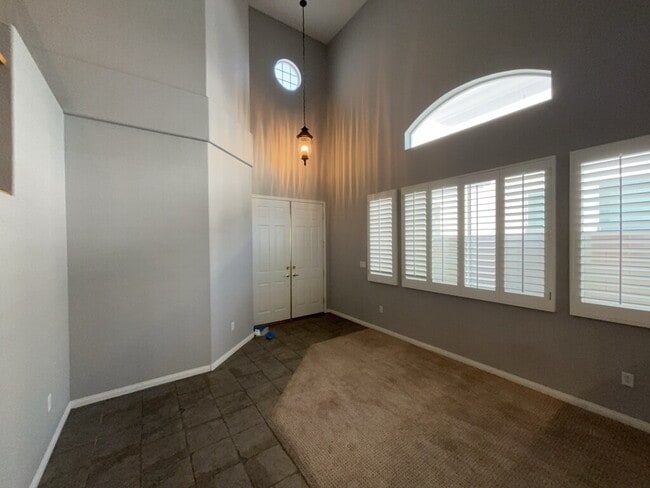 Building Photo - This wonderful 4-bedroom home is located i...