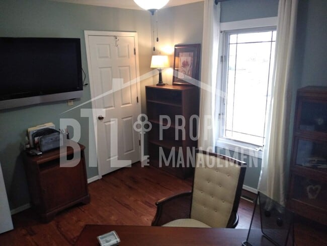 Building Photo - Furnished Kimberling City Duplex! ALL UTIL...