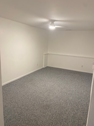Office Space - 9 Daytona Beach Dr