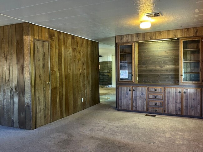 Building Photo - 2 Tarn Cir