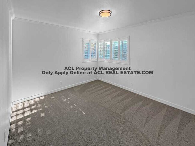 Building Photo - Charming San Lorenzo Village Home with Solar & Spacious Backyard