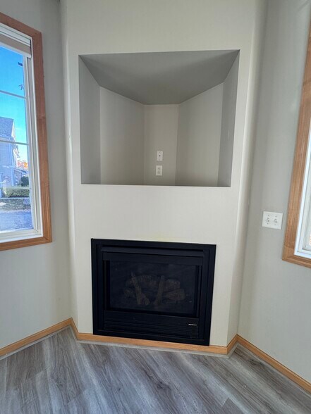 Building Photo - 3443 Cherry Ln