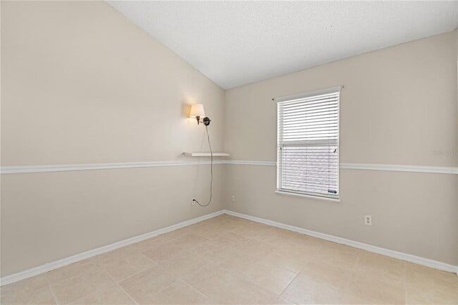 Building Photo - 2411 Parsons Pond Cir