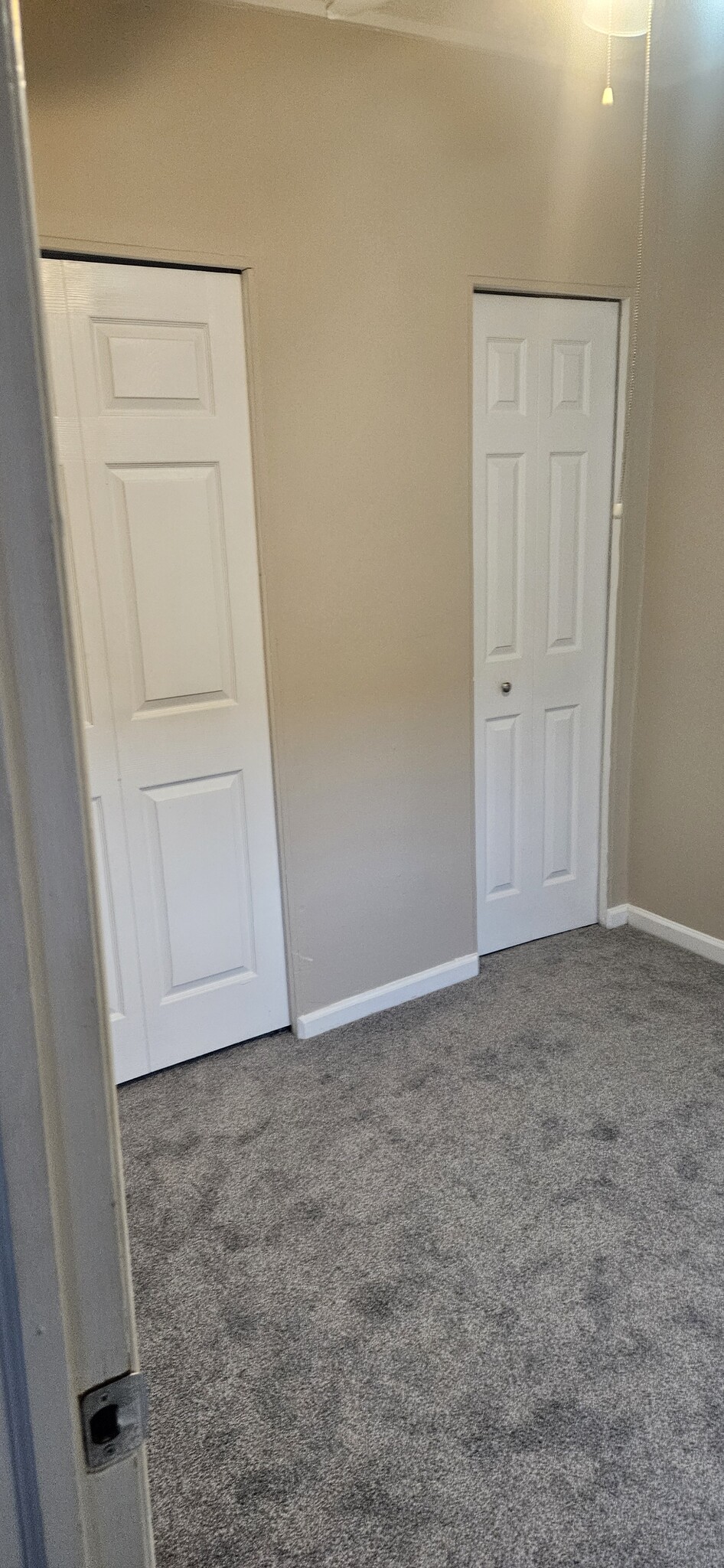 Building Photo - 225 Bay Ave