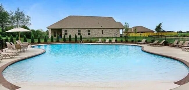 Building Photo - Coming in May with a FENCED YARD