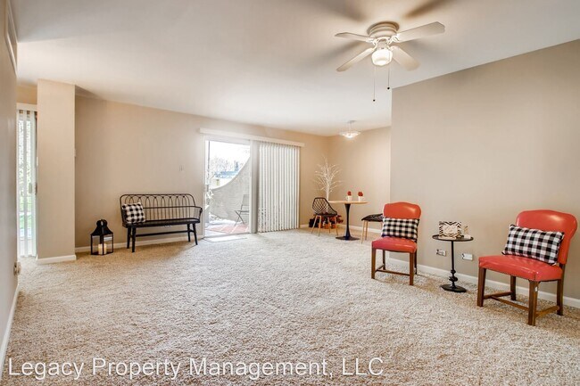 Building Photo - 480 S Marion Pkwy