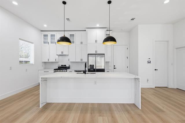 Building Photo - 324 N Patton Ave