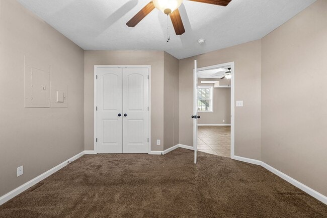 Building Photo - Four Bedroom with Pool in Fields of Northm...