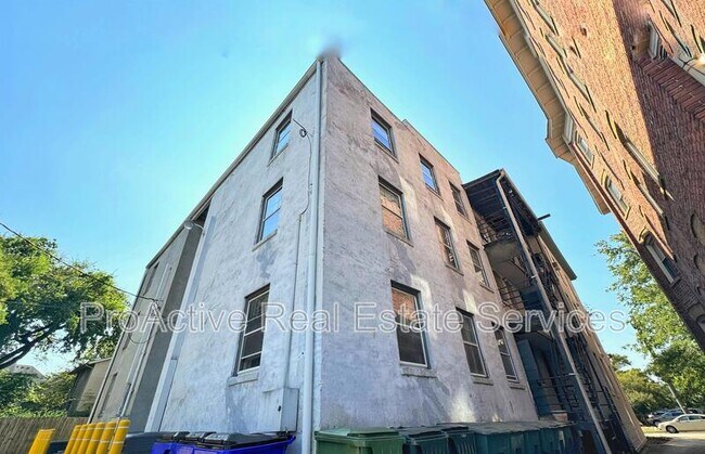 Building Photo - 1240 Westover Ave
