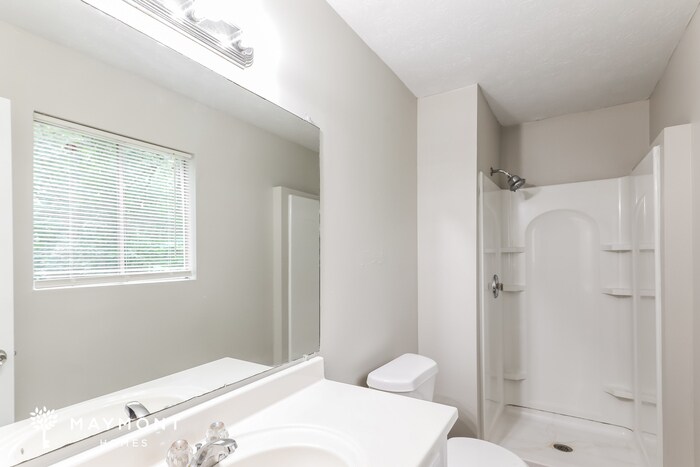 Building Photo - 203 Lucan Way