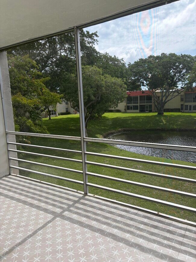 Building Photo - 2900 Fiore Way