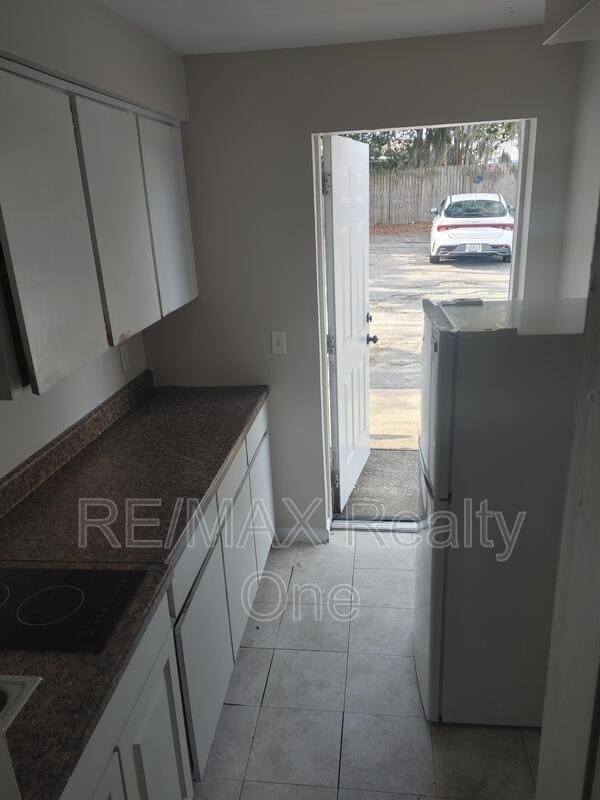 Building Photo - 74 S Washington St