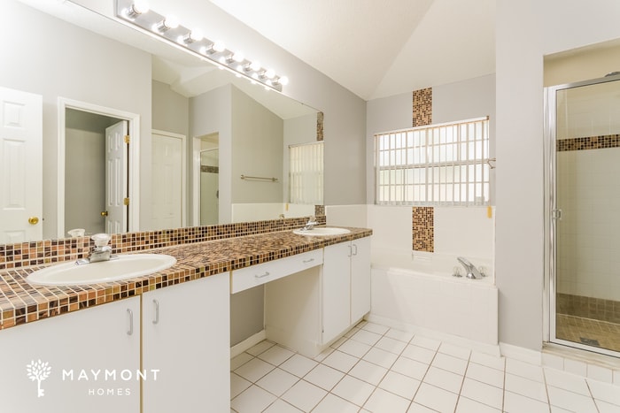 Building Photo - 4417 White Oak Cir