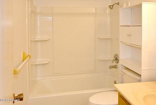 Building Photo - 2850 Ocean Shore Blvd