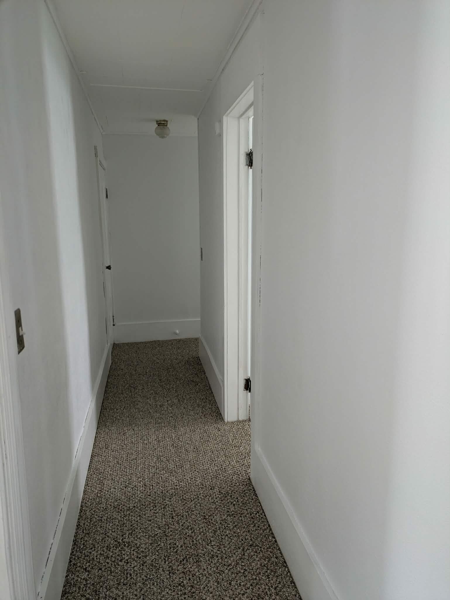 Building Photo - 4218 Ridge Rd