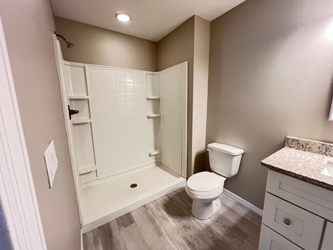 Building Photo - GORGEOUS 3BR/2BA Home with Open Floor Plan and Upgraded Features!