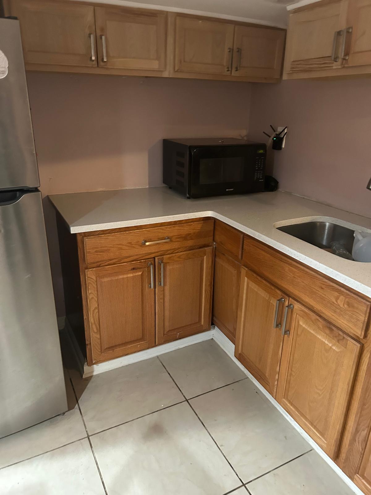 Kitchen - 75 Carolina Ave