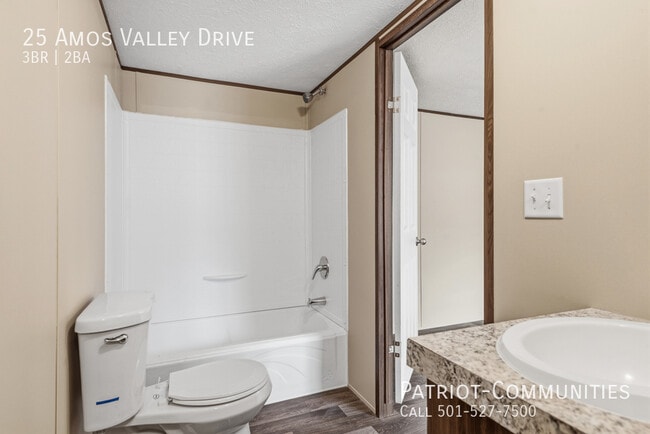 Building Photo - 25 Amos Valley Dr