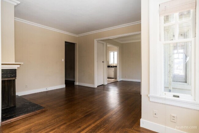 Building Photo - 2989 Jackson St