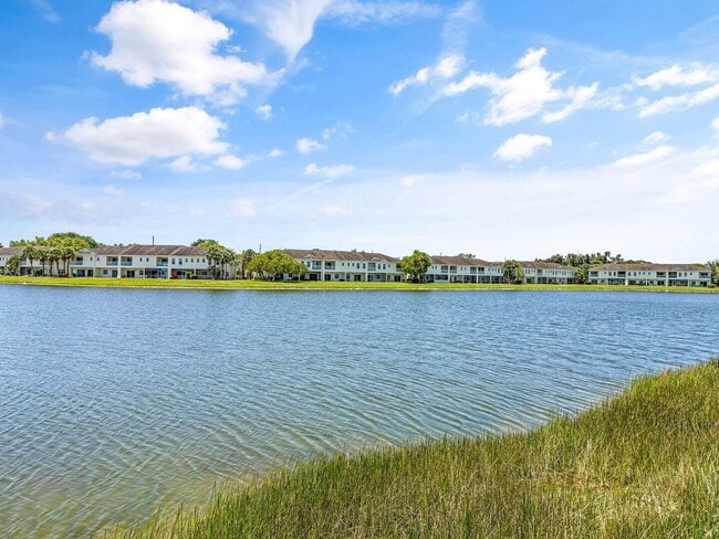 Building Photo - 4102 Emerald Vista