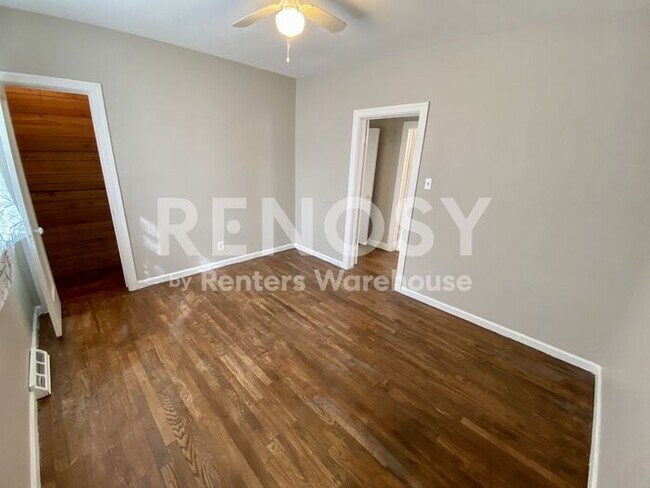 Building Photo - Charming 2 Bed 1 Bath in a Great Location
