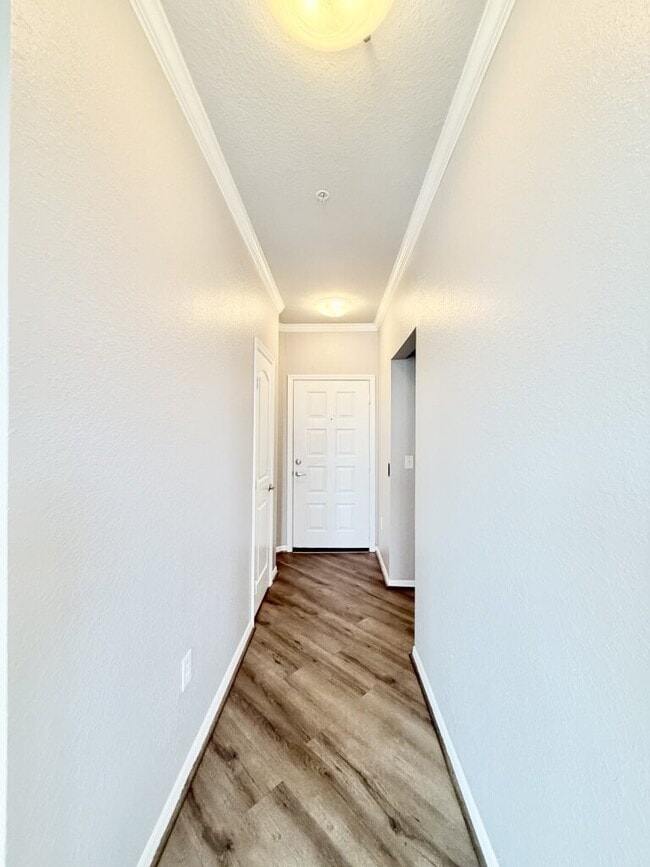 Building Photo - 4221 W Spruce St