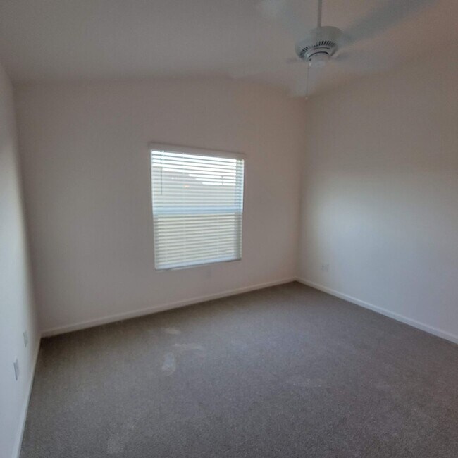 Building Photo - Wonderful home in Citrus Grove