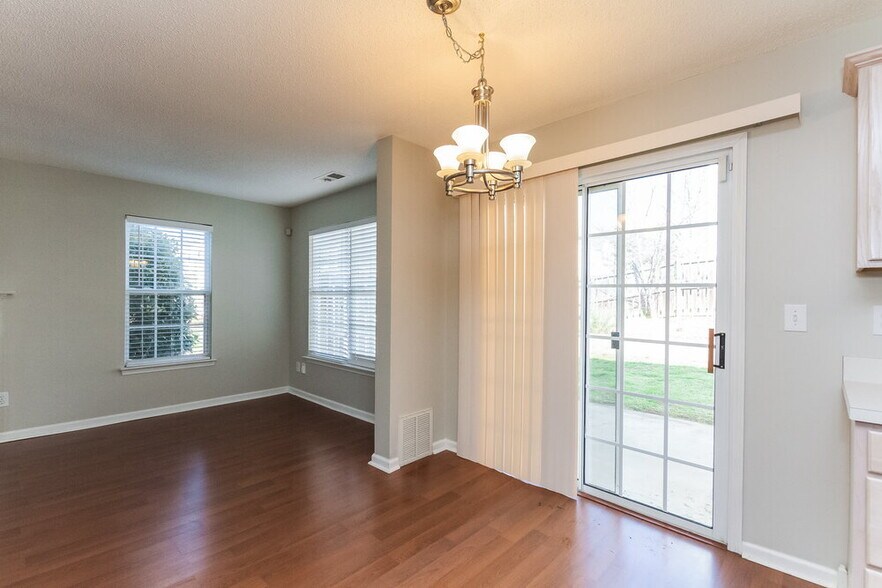 Building Photo - 14632 Laura Michelle Rd