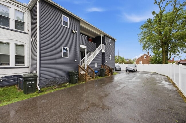 Building Photo - 342 Taylor Ave