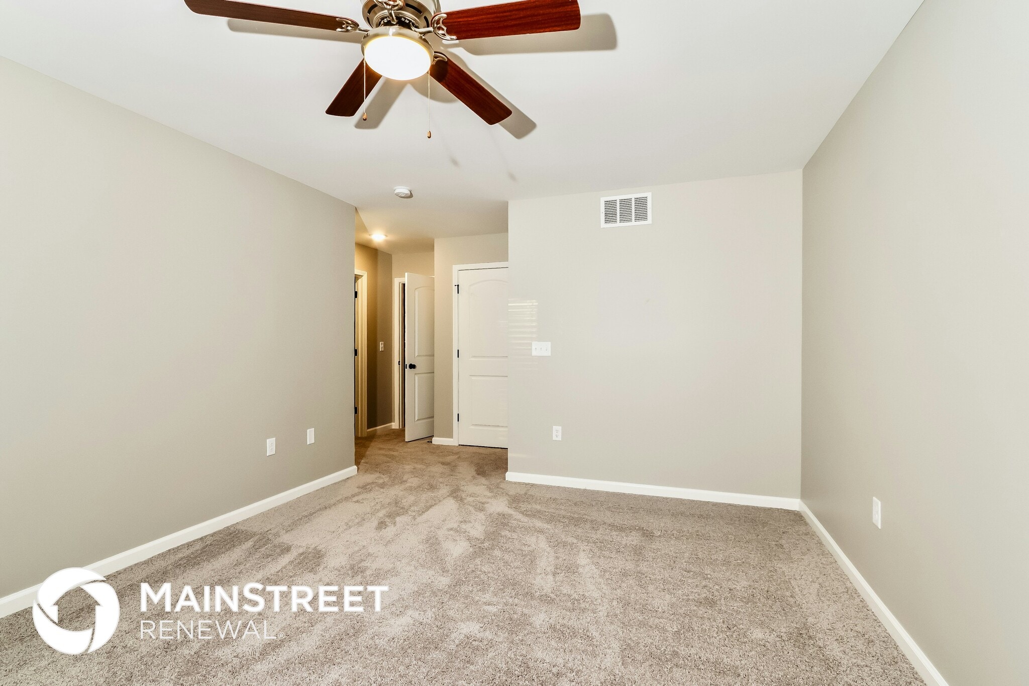 Building Photo - 2067 Paddle Wheel Dr