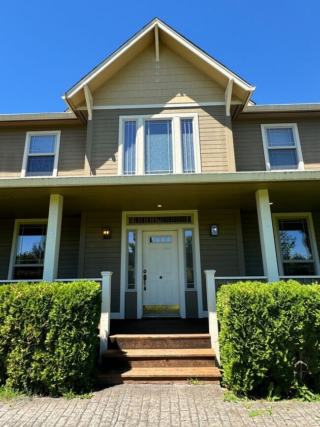 Building Photo - Make this beautiful country home yours! Our home is available for immediate rent.