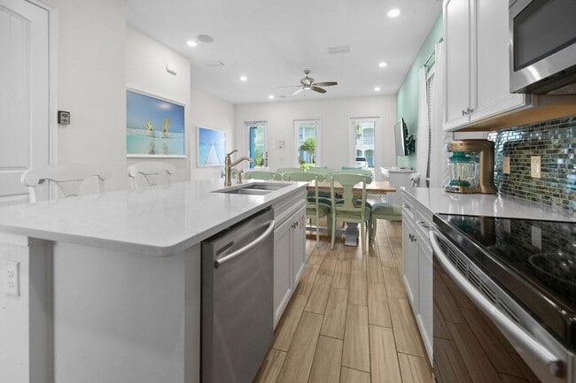 Building Photo - 8045 Lost Shaker Ln