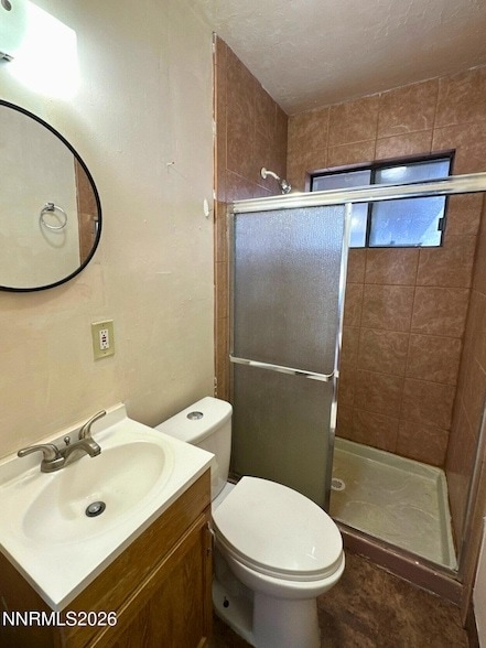 Building Photo - 39 E K St