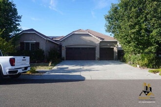 Building Photo - 6064 Cohasset Dr