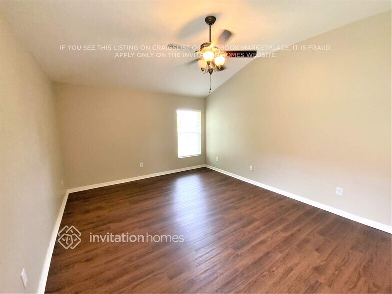 Building Photo - 16752 Nikki Ln