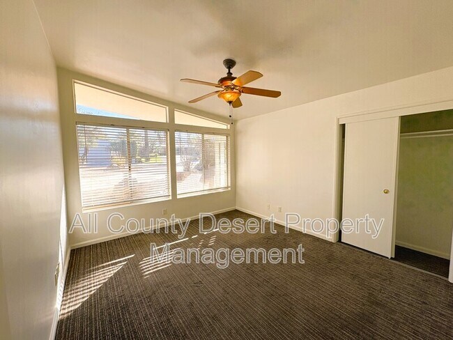 Building Photo - 73394 Tamarisk St