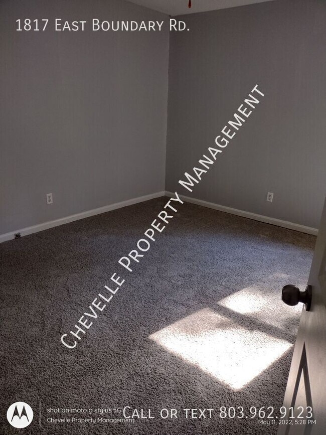 Building Photo - 1817 E Boundary Rd