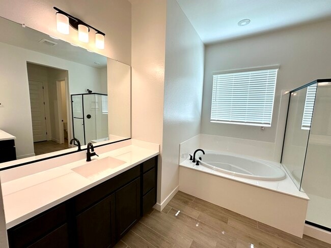 Building Photo - Fantastic "Holly" floor plan in Bella Vista Farms