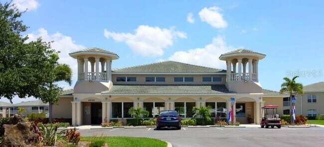 Building Photo - 6640 7th Ave Cir W