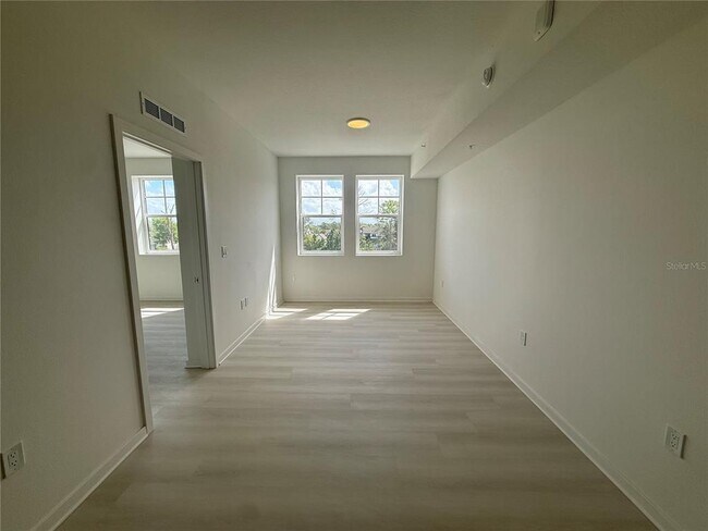 Building Photo - 5579 Millenia Park Blvd