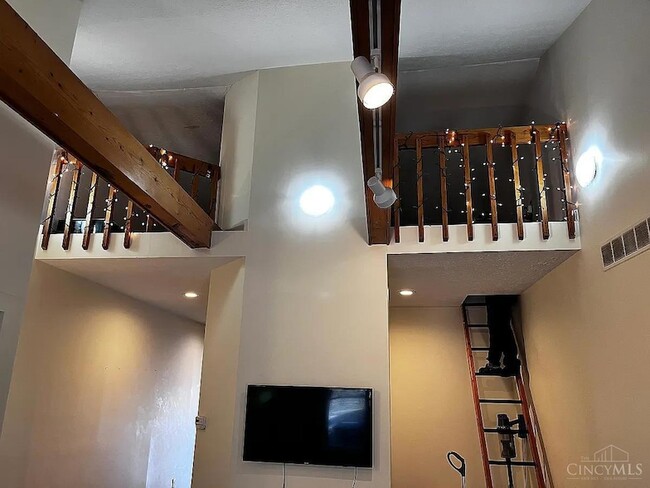 Building Photo - 67 Mulberry St