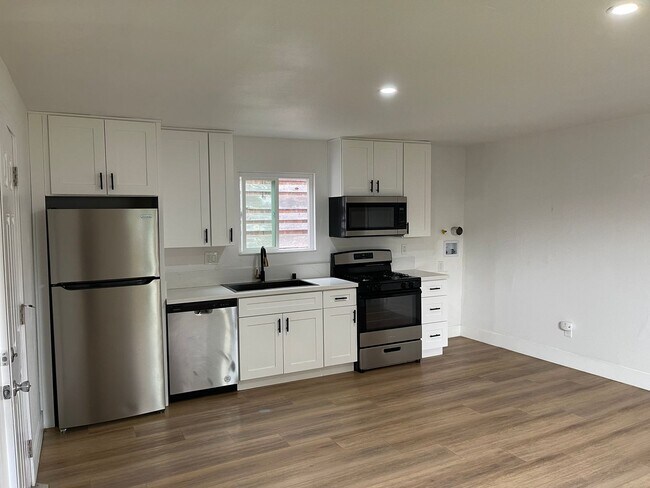Building Photo - Spacious 5-Bedroom Home Near SDSU with Detached ADU