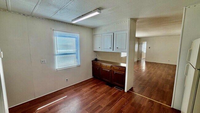 Building Photo - 3544-B W 15th St