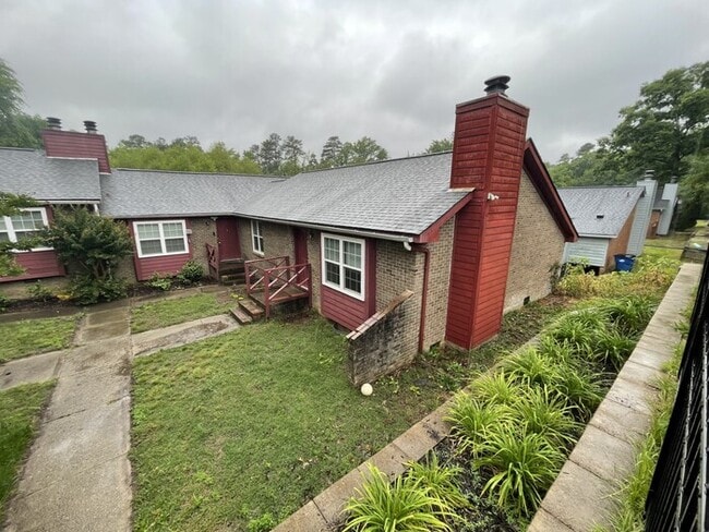 Primary Photo - 2 bd 2 bath