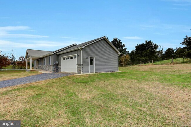 Building Photo - 1841 Ritner Hwy