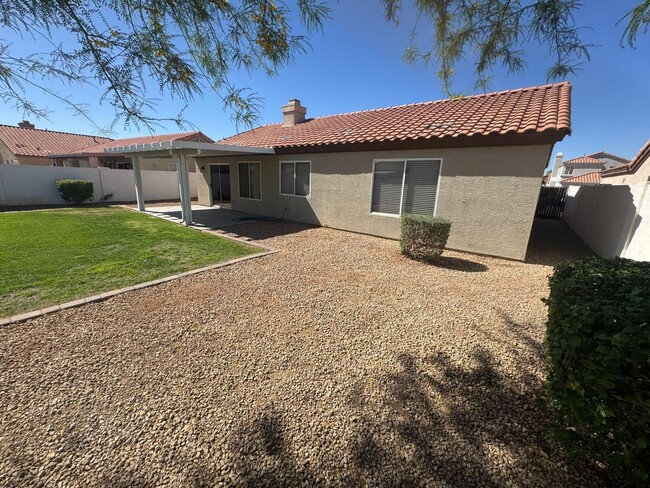 Building Photo - 9155 W Villa Rita Dr