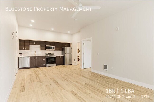 Building Photo - 20711 SE Stark St